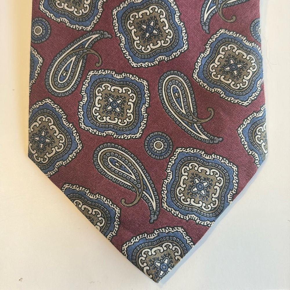 Vintage isaco Italian Paisley Silk Tie